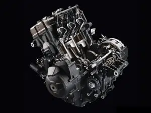 moteur de moto 3-cylindres