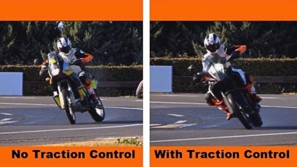 différence sans et avec le traction control moto